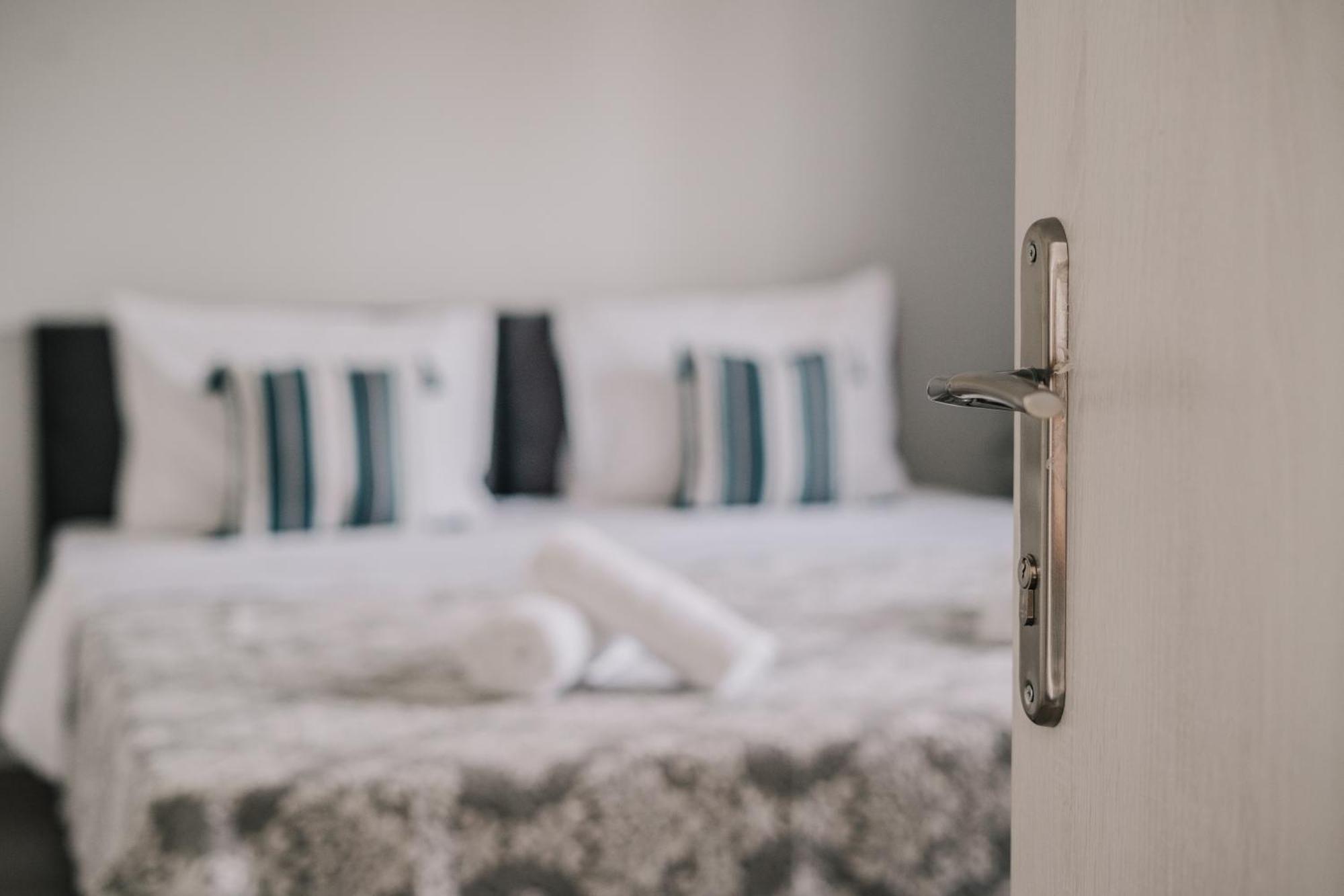 Sea Sailing Apartments Κοντόκαλι Εξωτερικό φωτογραφία